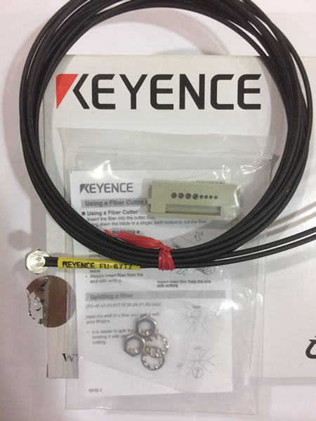 Keyence -FU-67TZ